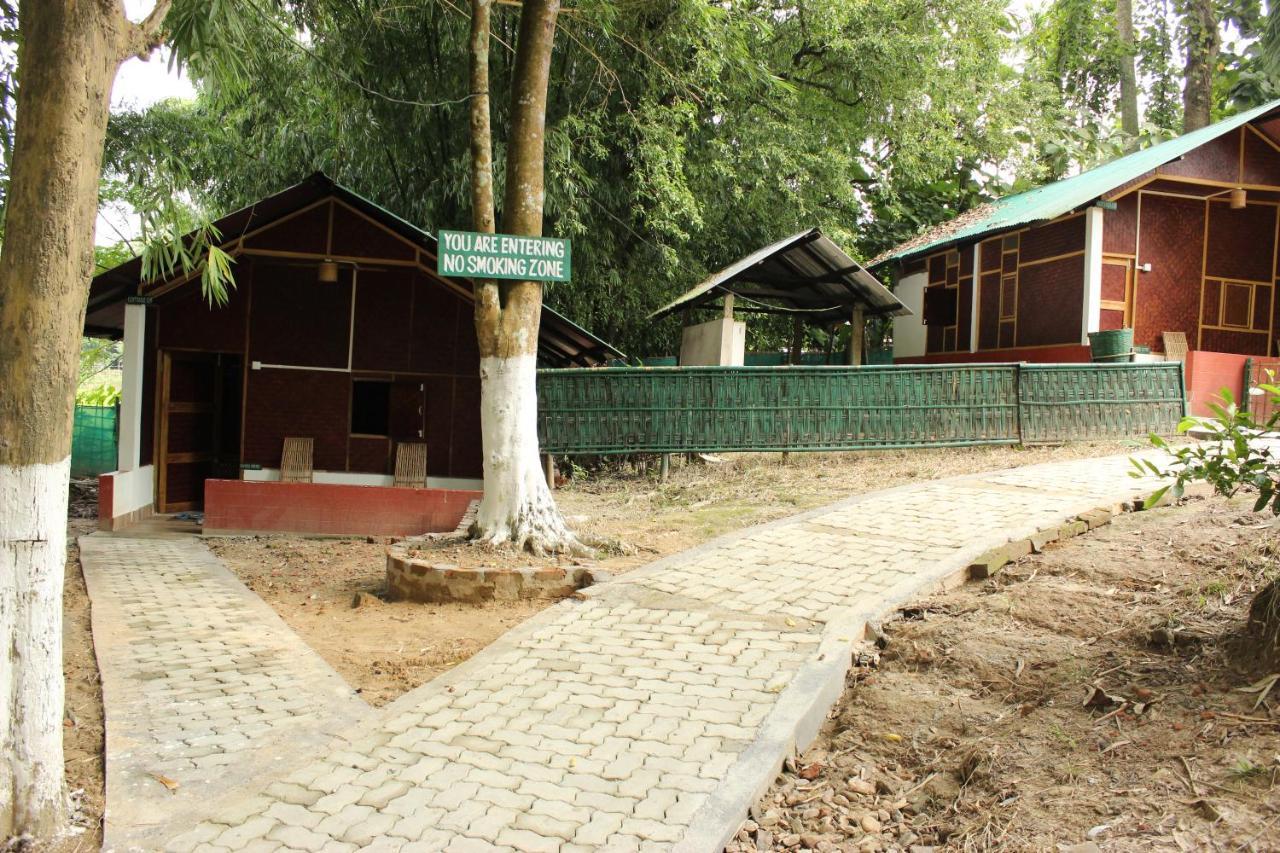 Nature Hunt Eco Camp Kaziranga Bagian luar foto